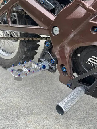 all emoto titanium peg mount bolts (set of 4)